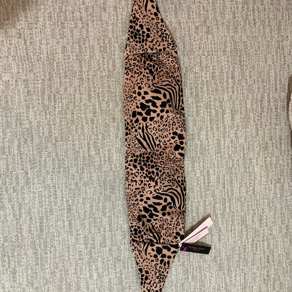 Victoria's Secret Leopard Print swim top large